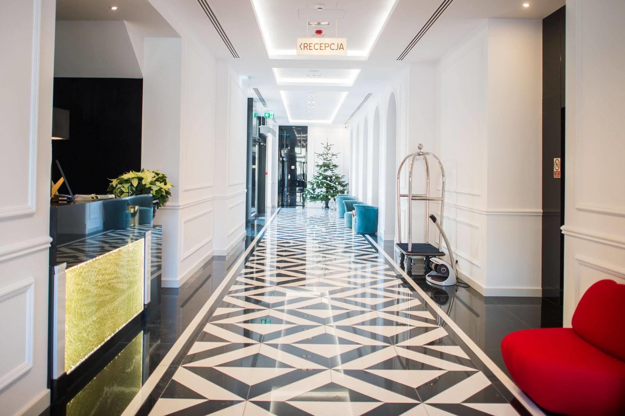 Hotel Royal & Spa Białystok Exteriér fotografie Lobby